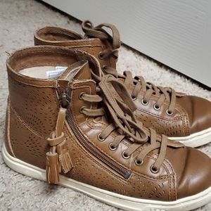 UGG sneakers